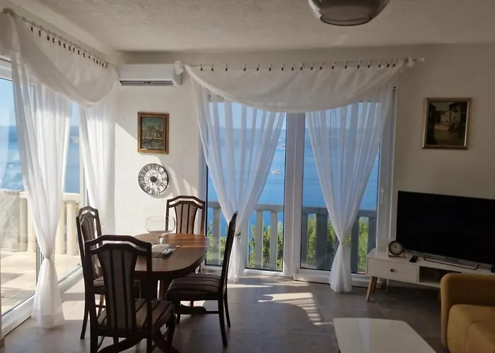 Croasea Apartment Omis